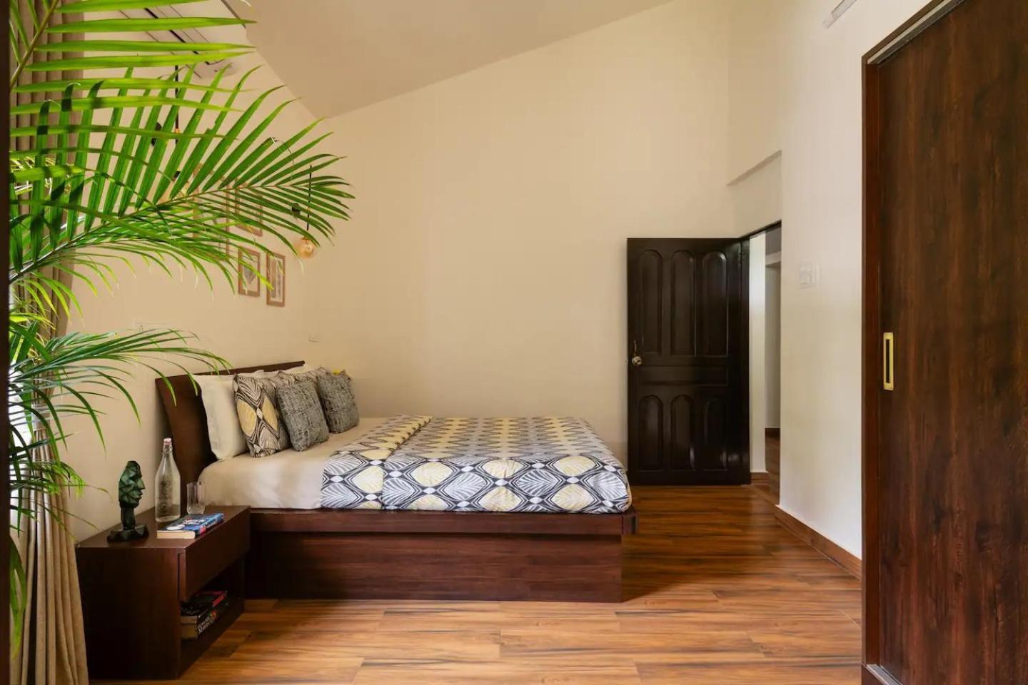 Stone Hearth Villa Anjuna Exterior foto